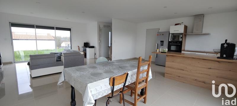 Maison - 97 m² - 5 pièces