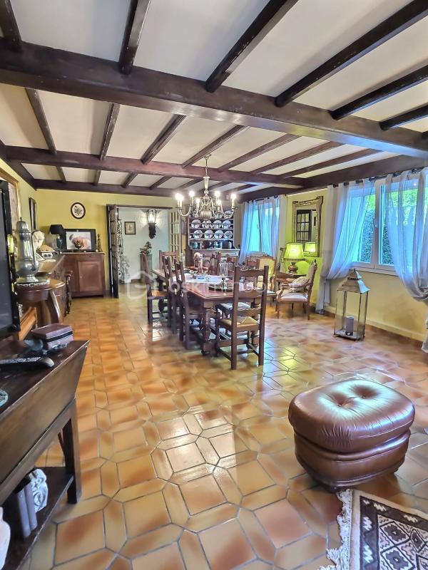 Maison de ville - 328 m² - 8 pièces