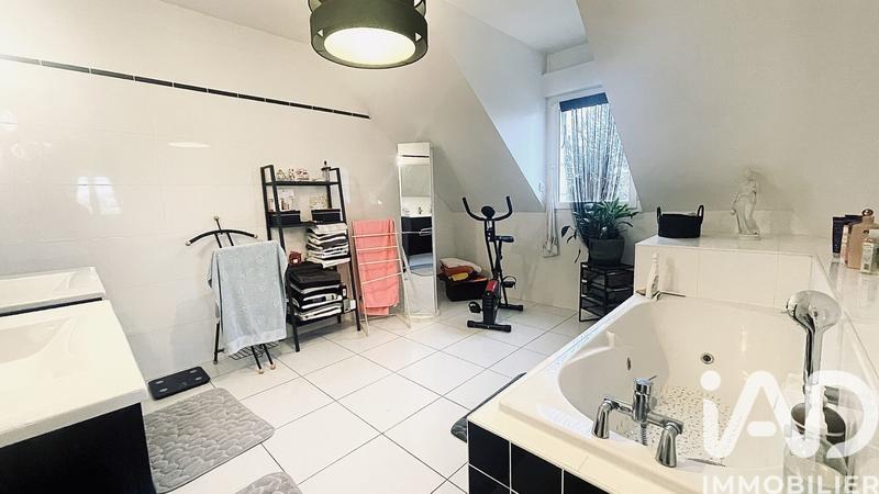 Maison de ville - 133 m² - 5 pièces