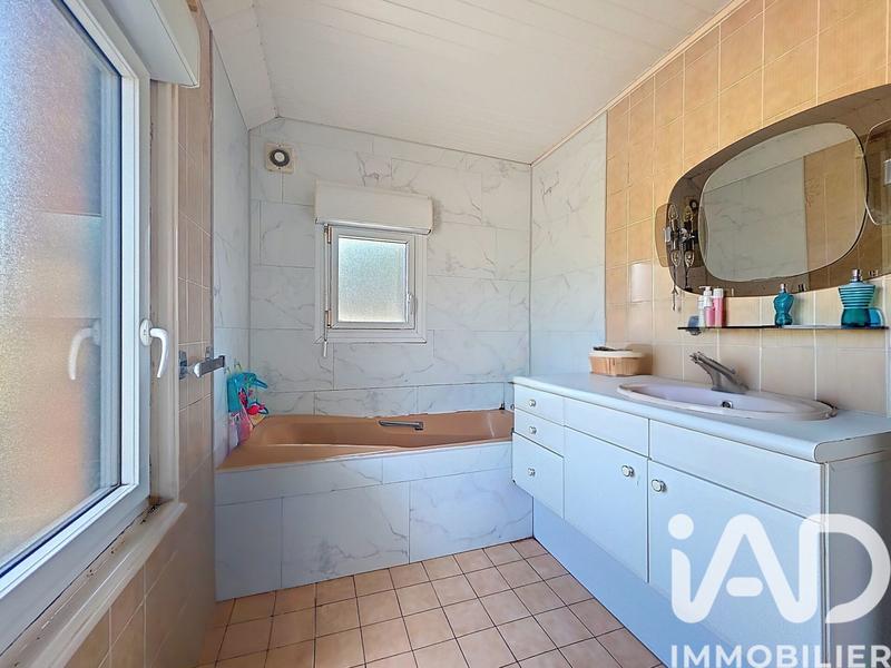 Maison - 84 m² - 4 pièces