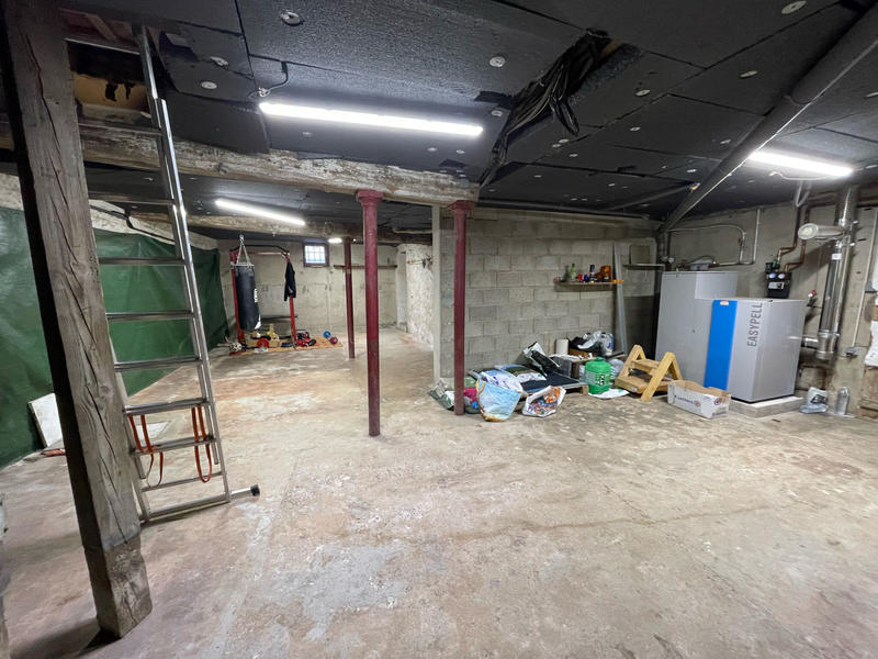 Maison - 159 m² - 7 pièces