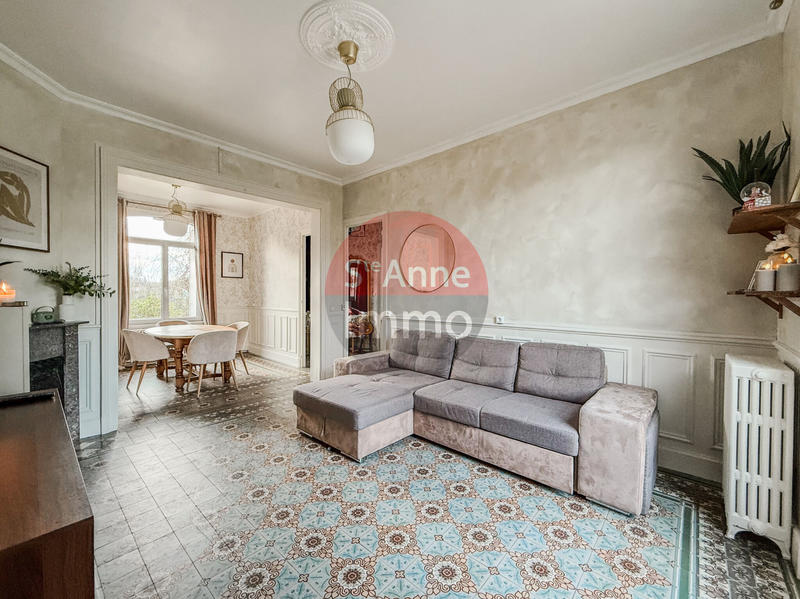 Maison - 140 m² - 6 pièces