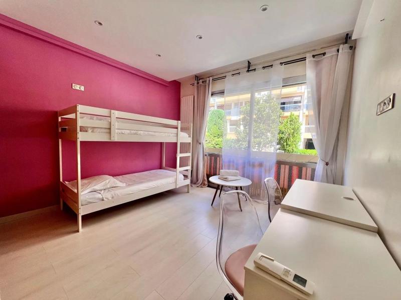 Appartement - 101 m² - 4 pièces