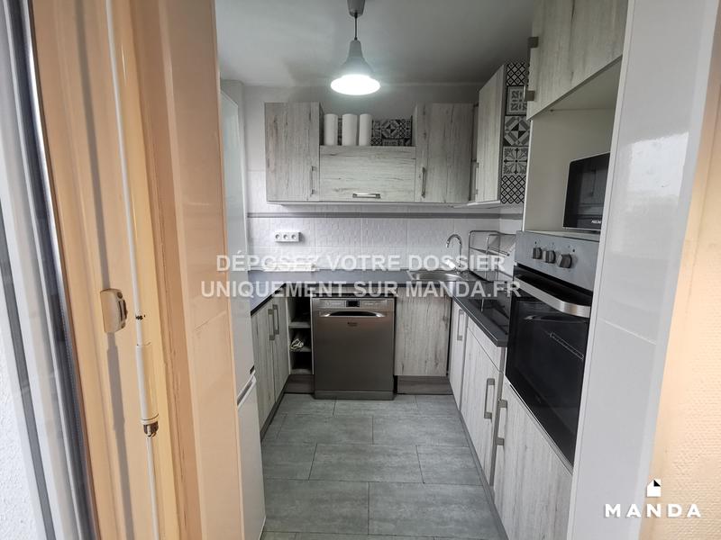 Chambre - 10 m² - 4 pièces