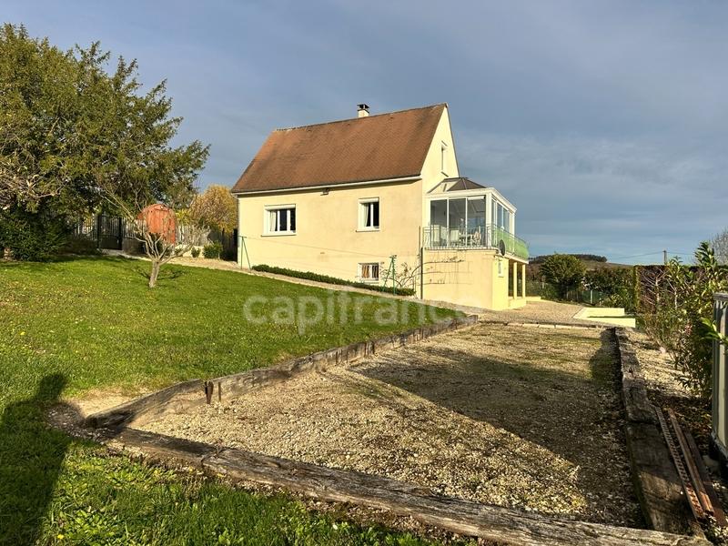 Maison - 179 m² - 9 pièces