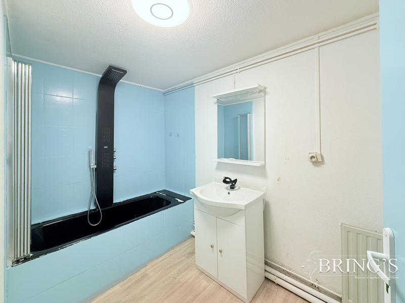 Appartement - 70 m² - 3 pièces