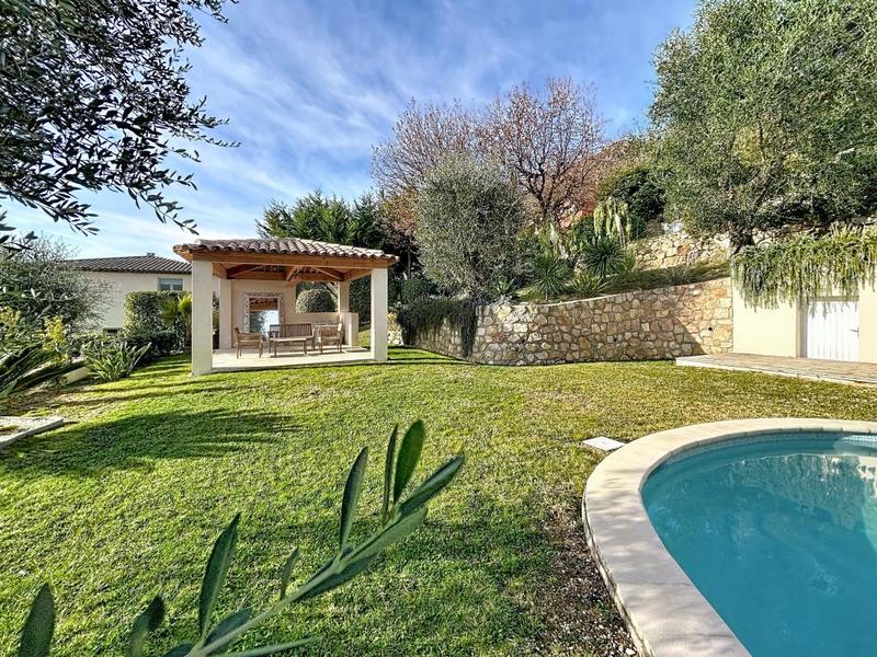 Maison - 164 m² - 5 pièces