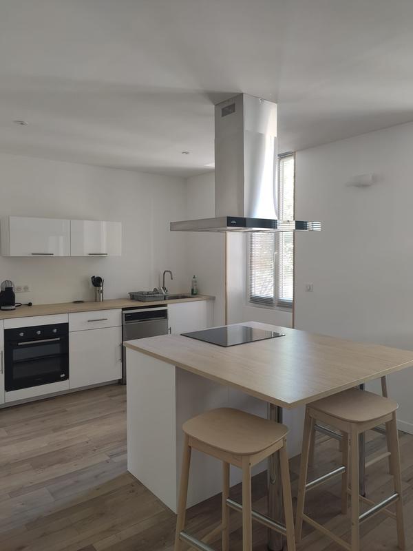 Appartement - 105 m² - 4 pièces