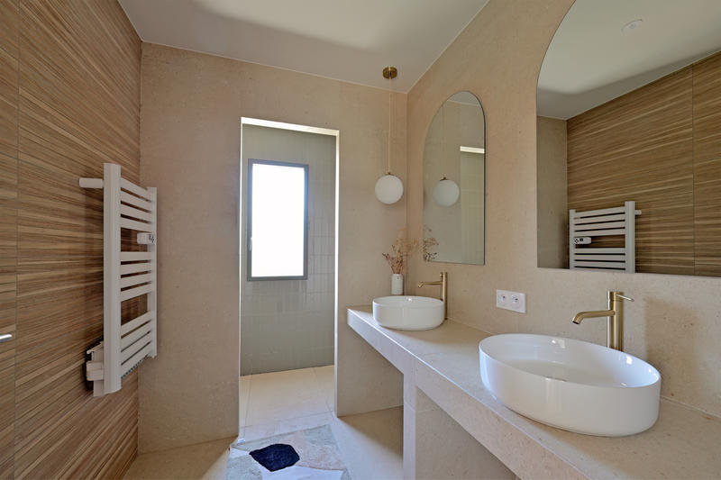 Villa - 167 m² - 6 pièces