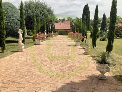 Maison de domaine - 604 m² - 14 pièces