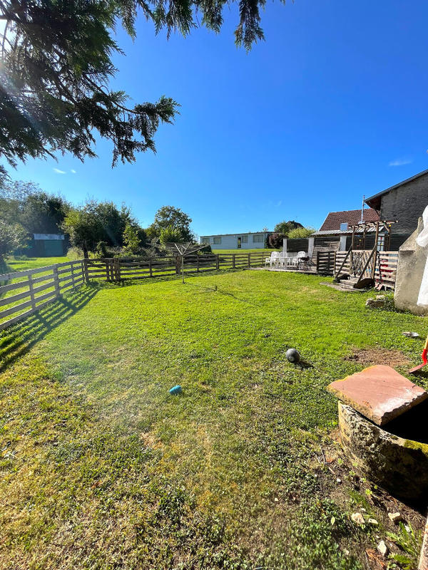 Maison - 164 m² - 8 pièces