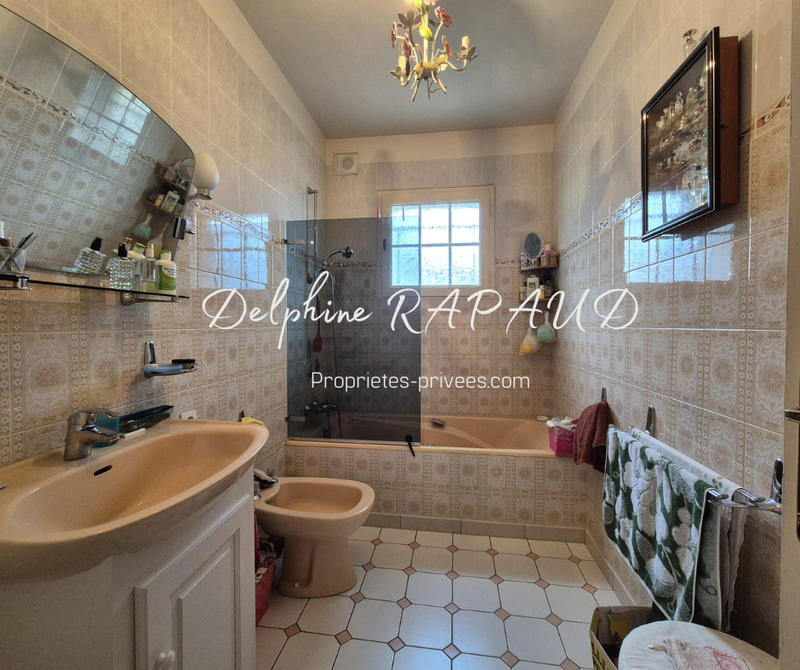 Maison - 155 m² - 6 pièces