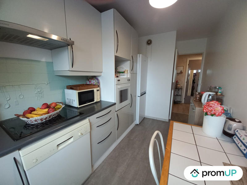 Appartement - 82 m² - 4 pièces