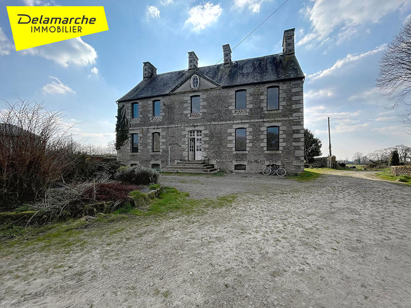 Maison - 249 m² - 9 pièces