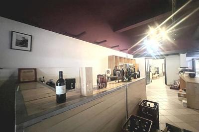 Local commercial - 197 m²