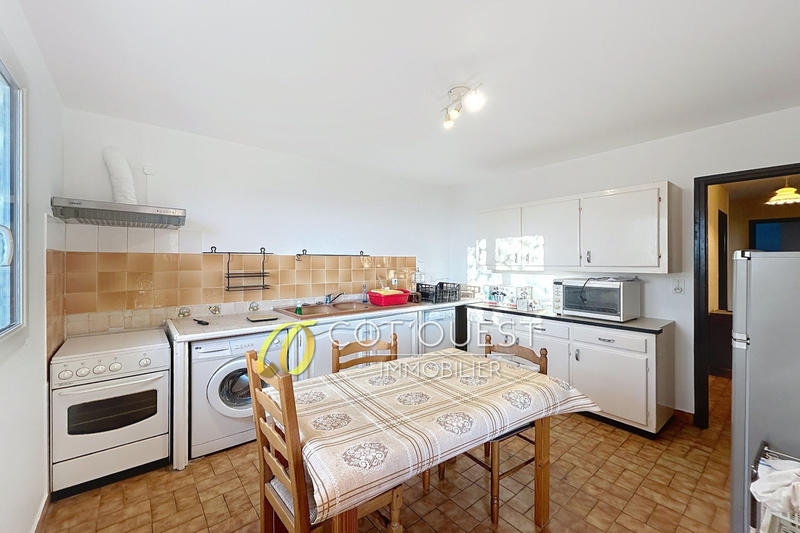 Maison - 265 m² - 7 pièces