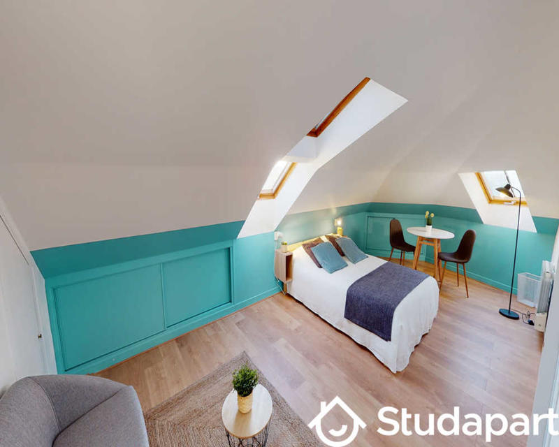 Chambre - 80 m² - 1 pièce