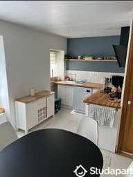 Chambre - 14 m² - 1 pièce