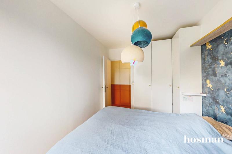 Appartement - 90 m² - 4 pièces