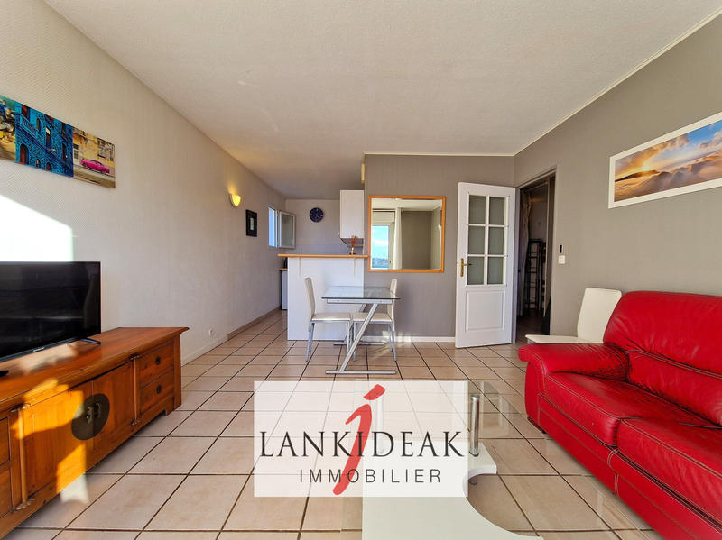 Appartement - 48 m² - 2 pièces