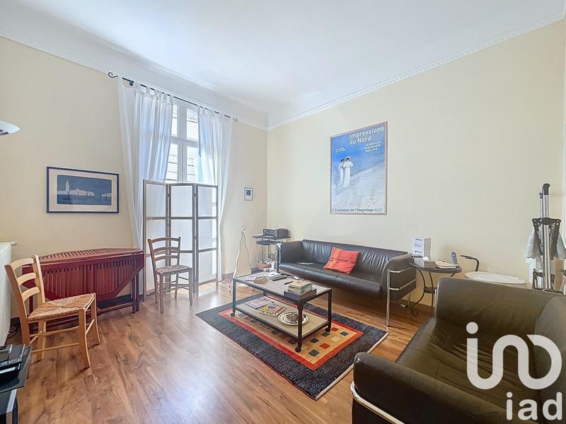 Maison - 217 m² - 8 pièces