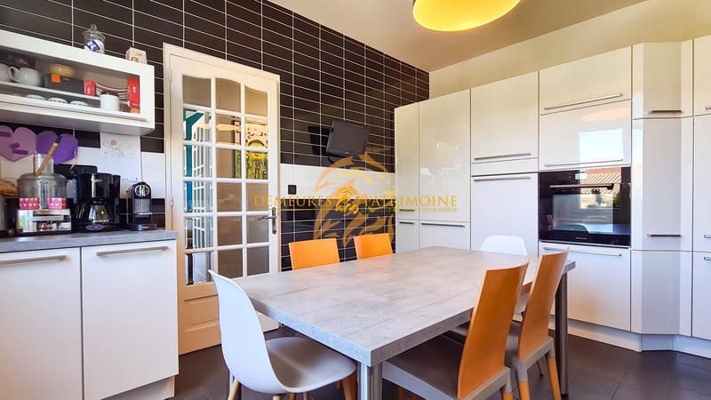 Maison - 130 m² - 5 pièces