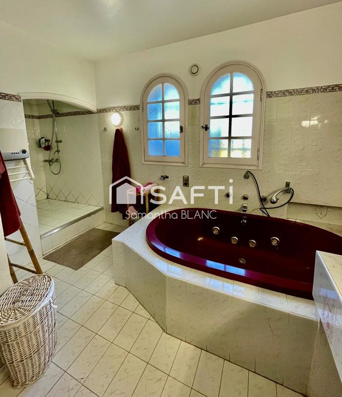 Maison - 173 m² - 6 pièces