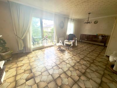 Maison - 86 m² - 4 pièces