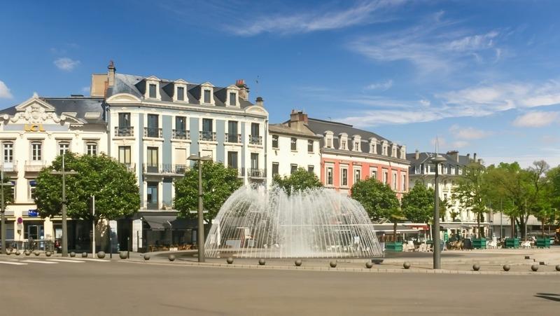 Appartement bourgeois - 168 m² - 4 pièces