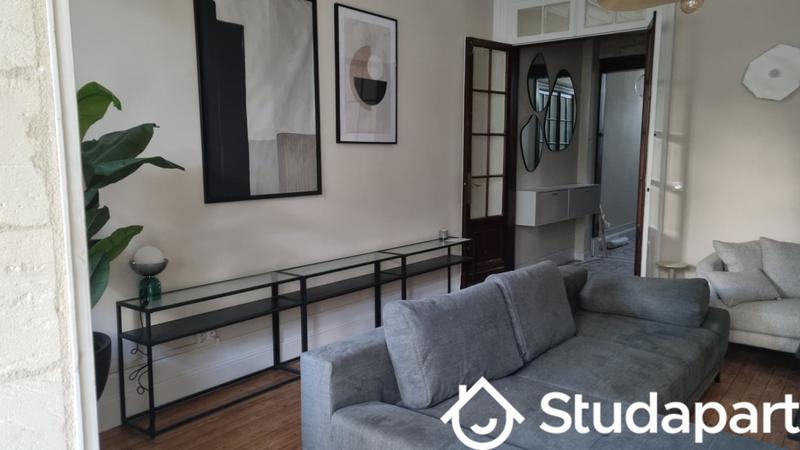 Chambre - 11 m² - 1 pièce