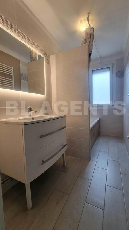 Maison - 74 m² - 3 pièces