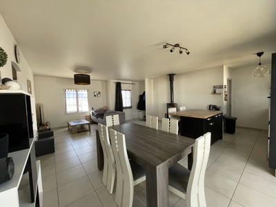 Maison - 88 m² - 4 pièces