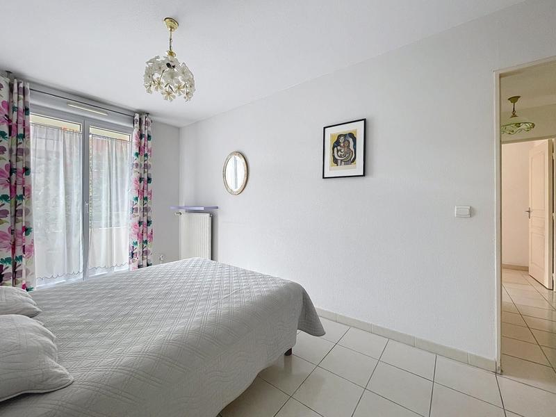 Appartement - 92 m² - 4 pièces