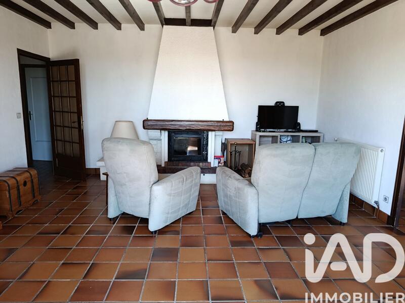 Maison - 94 m² - 5 pièces