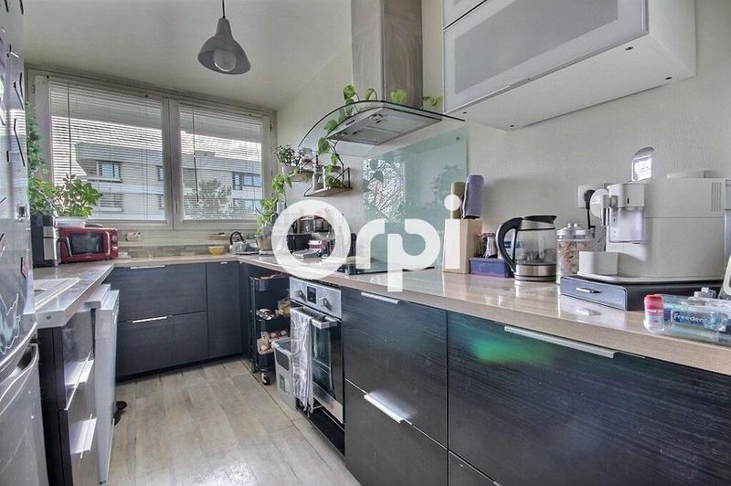 Appartement - 105 m² - 5 pièces