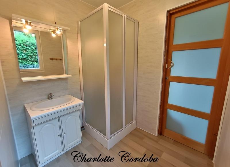 Maison - 253 m² - 9 pièces