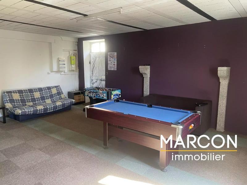 Maison - 291 m² - 11 pièces