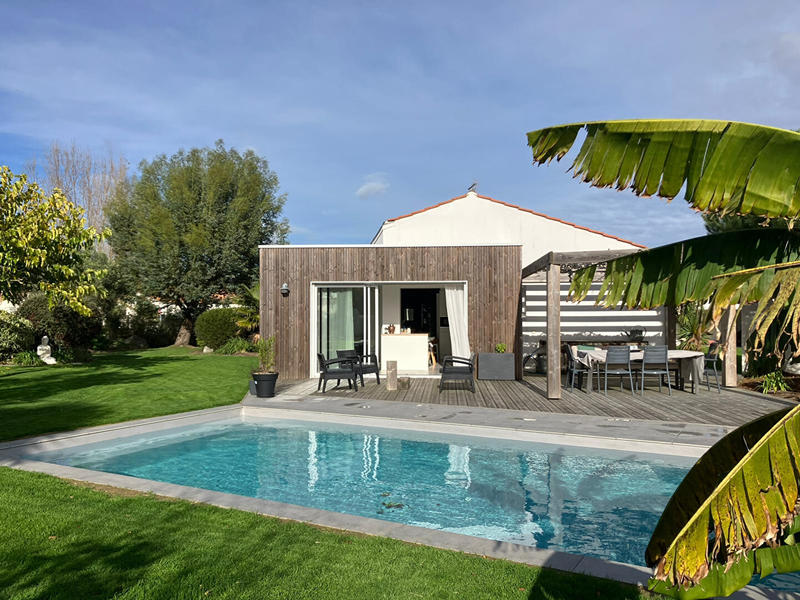 Maison - 166 m² - 6 pièces