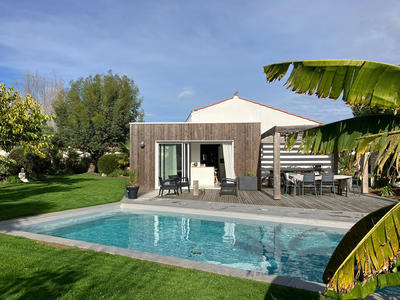 Maison - 166 m² - 6 pièces