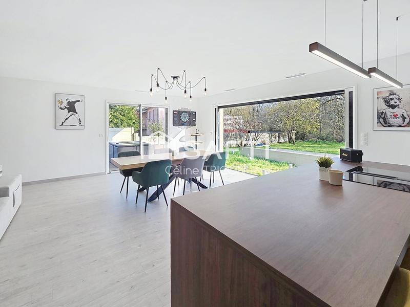 Maison - 136 m² - 4 pièces