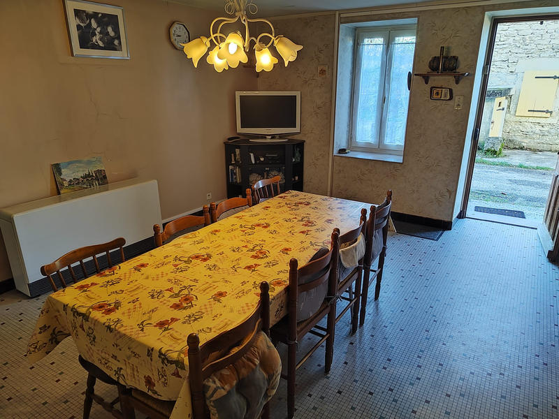 Maison de village - 110 m² - 7 pièces