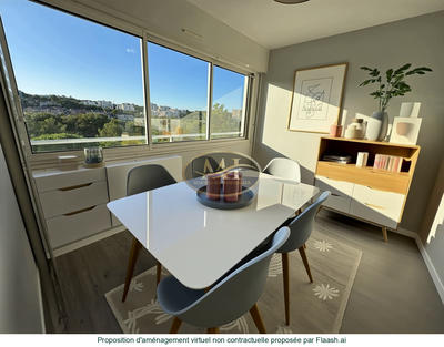 Appartement - 79 m² - 4 pièces