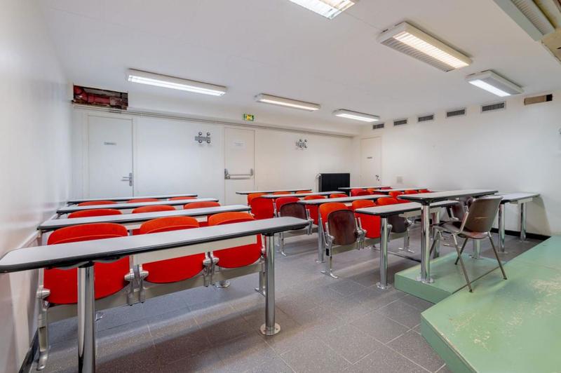 Local commercial - 299 m²