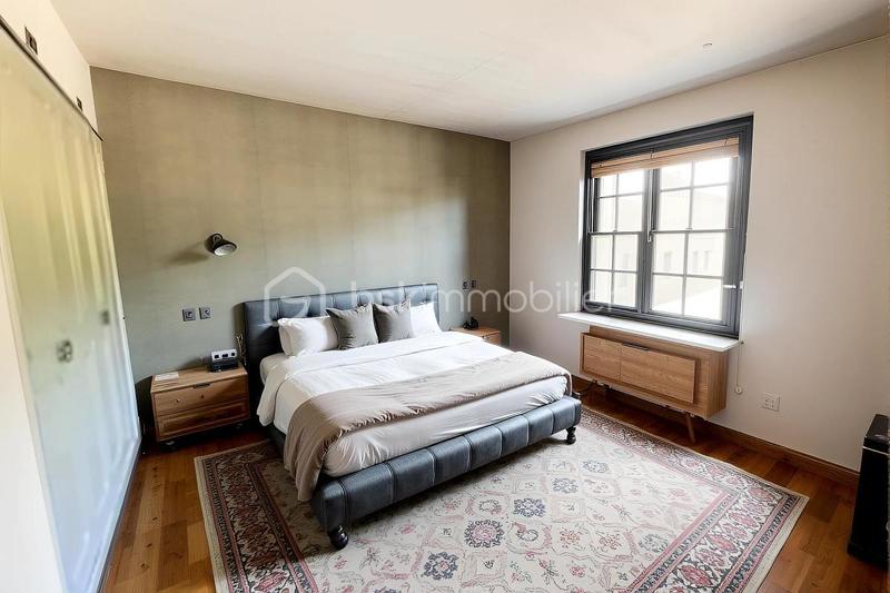 Maison traditionnelle - 104 m² - 5 pièces