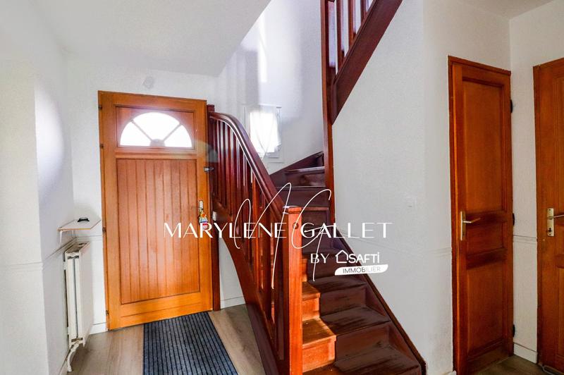 Maison - 95 m² - 5 pièces