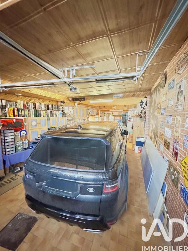 Maison - 210 m² - 6 pièces