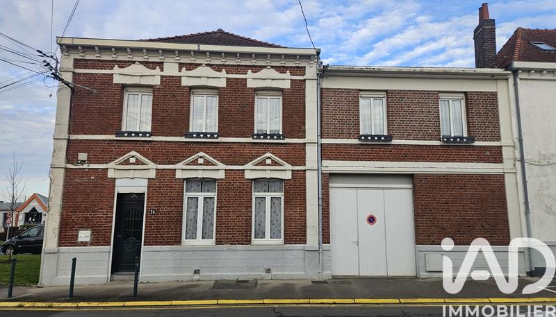 Maison - 163 m² - 7 pièces