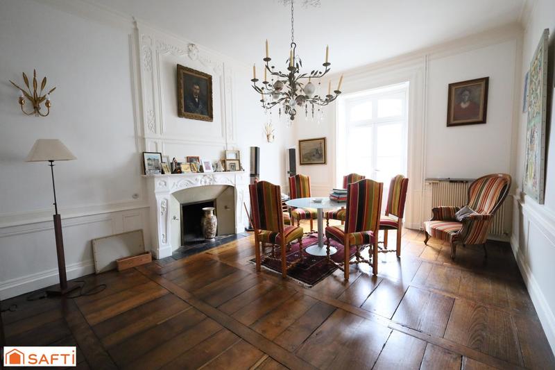 Maison de maîtres - 430 m² - 17 pièces