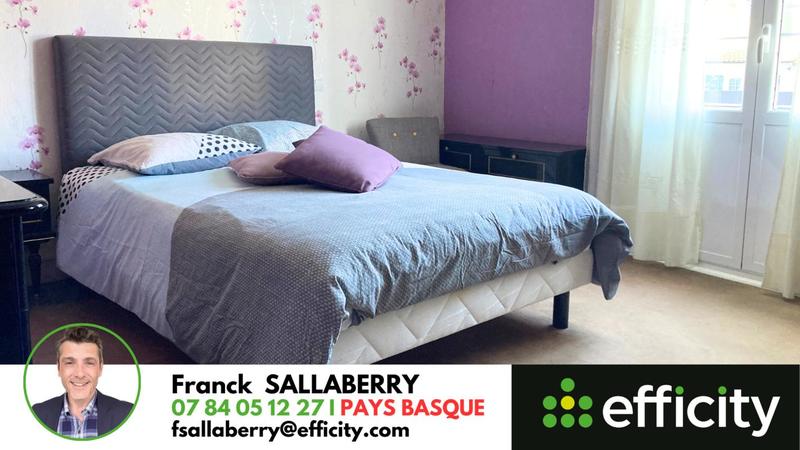 Maison - 230 m² - 3 pièces