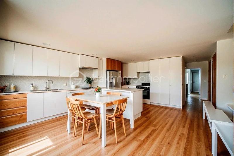 Appartement - 74 m² - 3 pièces